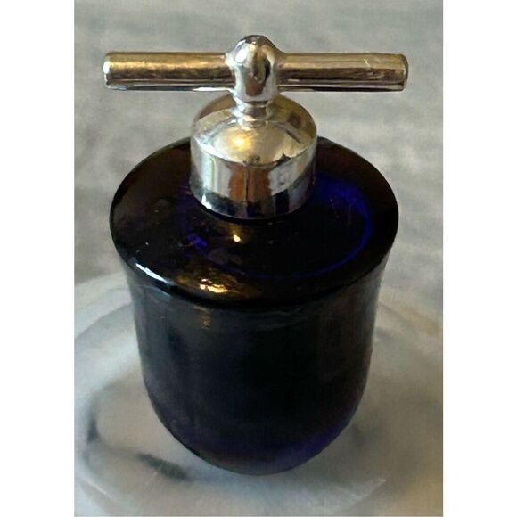 Liz Claiborne Vivid Miniature Perfume - Picture 1 of 1